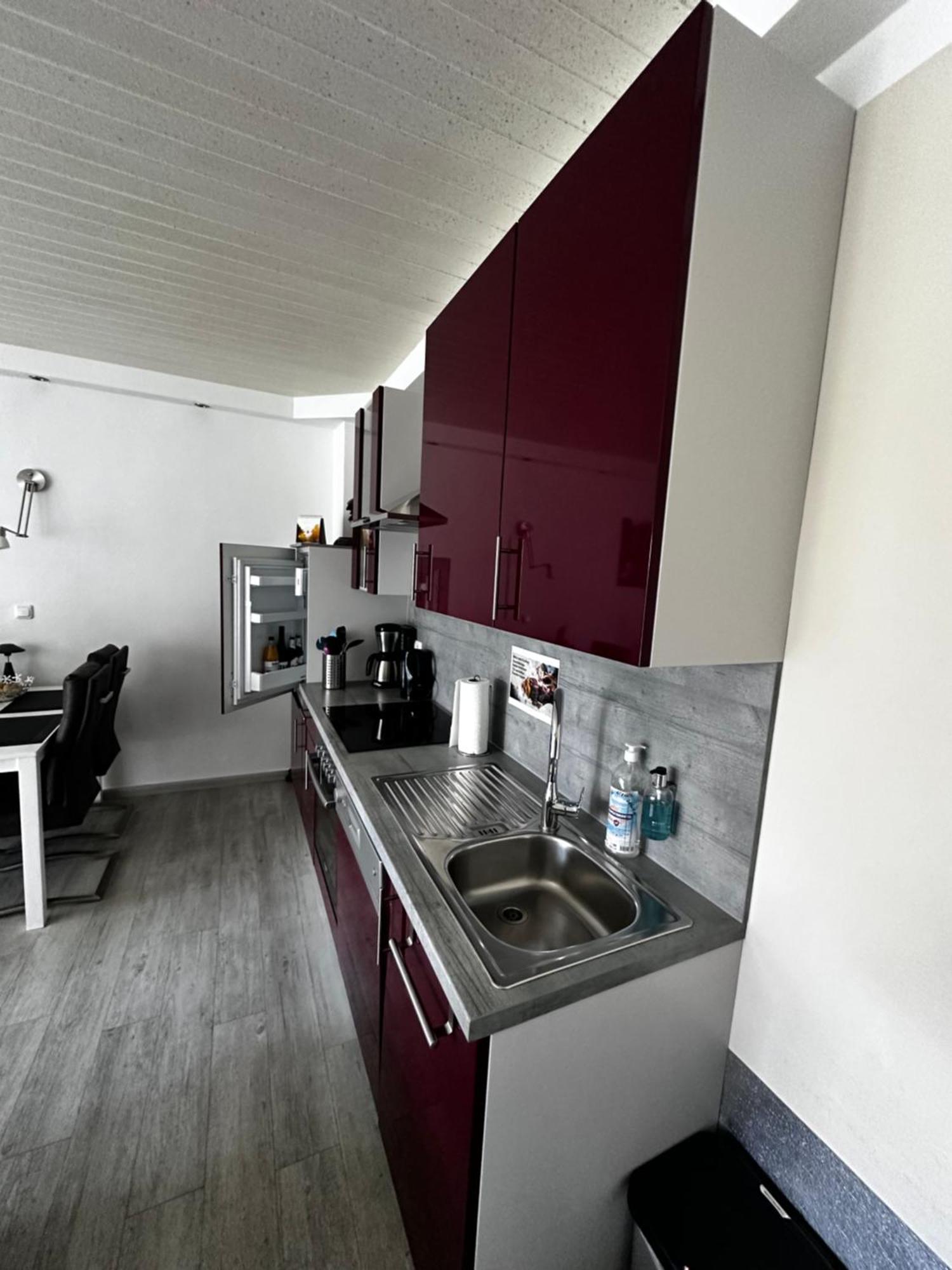Ferienwohnung Schlossblick - 4 Sterne Sauna Pool Whirlpool Exklusiv Braunfels Buitenkant foto
