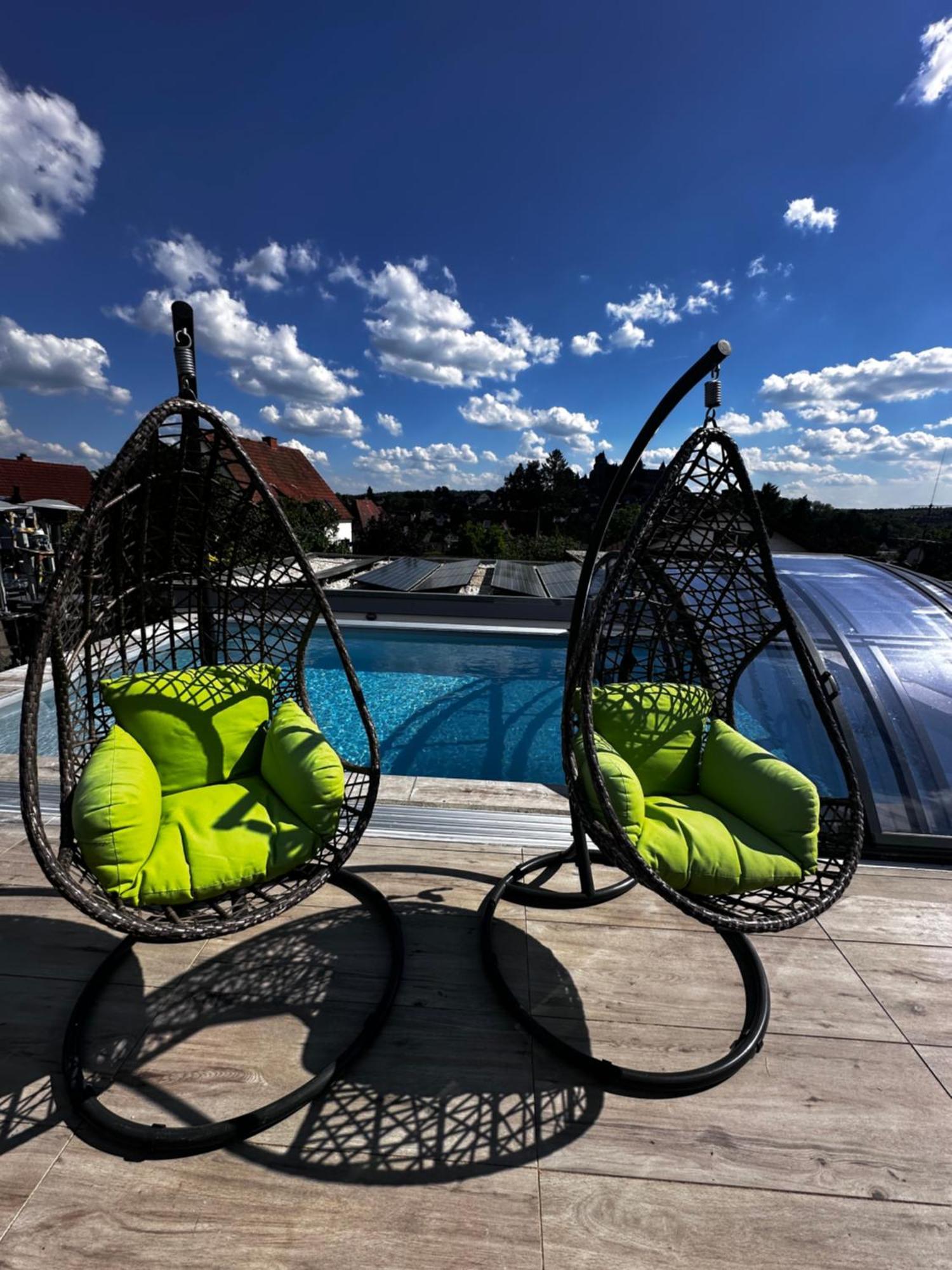 Ferienwohnung Schlossblick - 4 Sterne Sauna Pool Whirlpool Exklusiv Braunfels Buitenkant foto